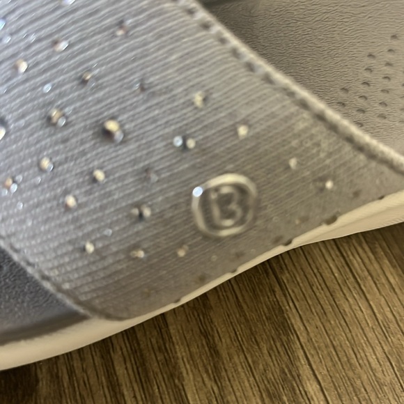 Bzees sandals - Picture 6 of 11